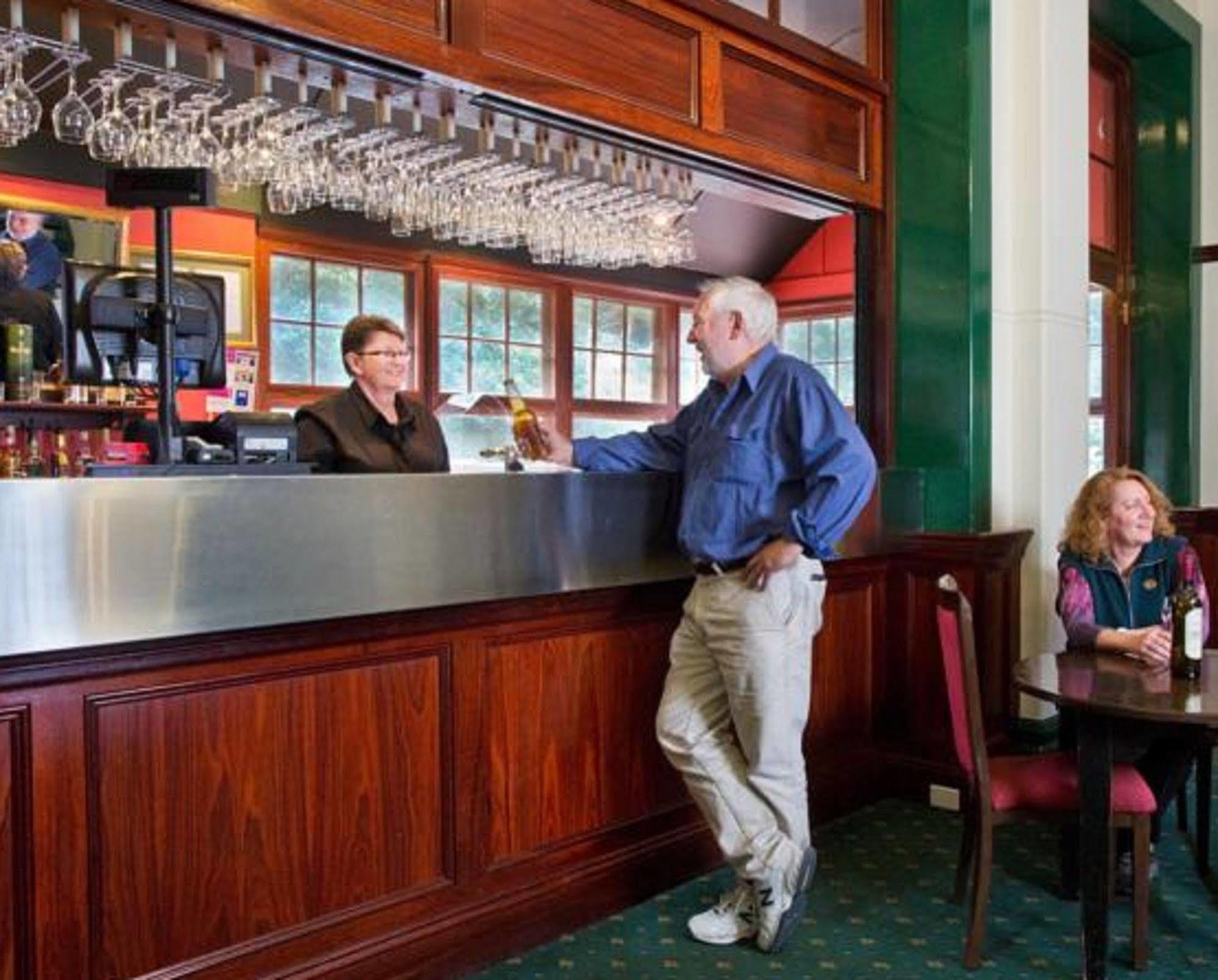 Jenolan Caves House Hotel Kültér fotó