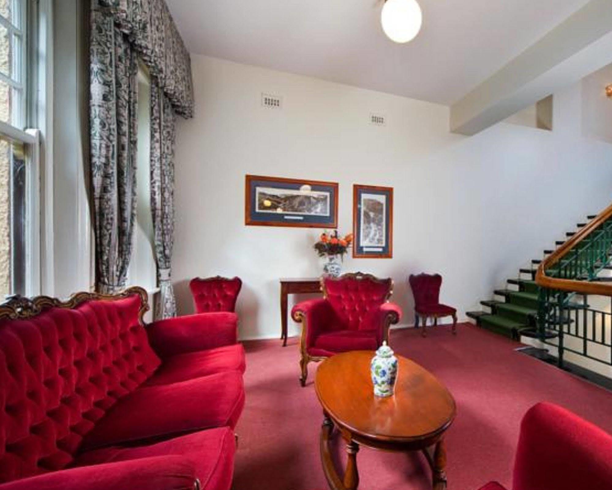 Jenolan Caves House Hotel Kültér fotó